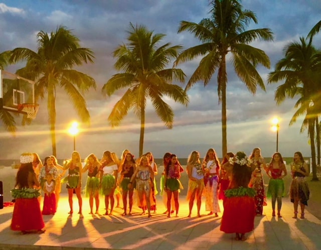 Demi’s Luau Debut