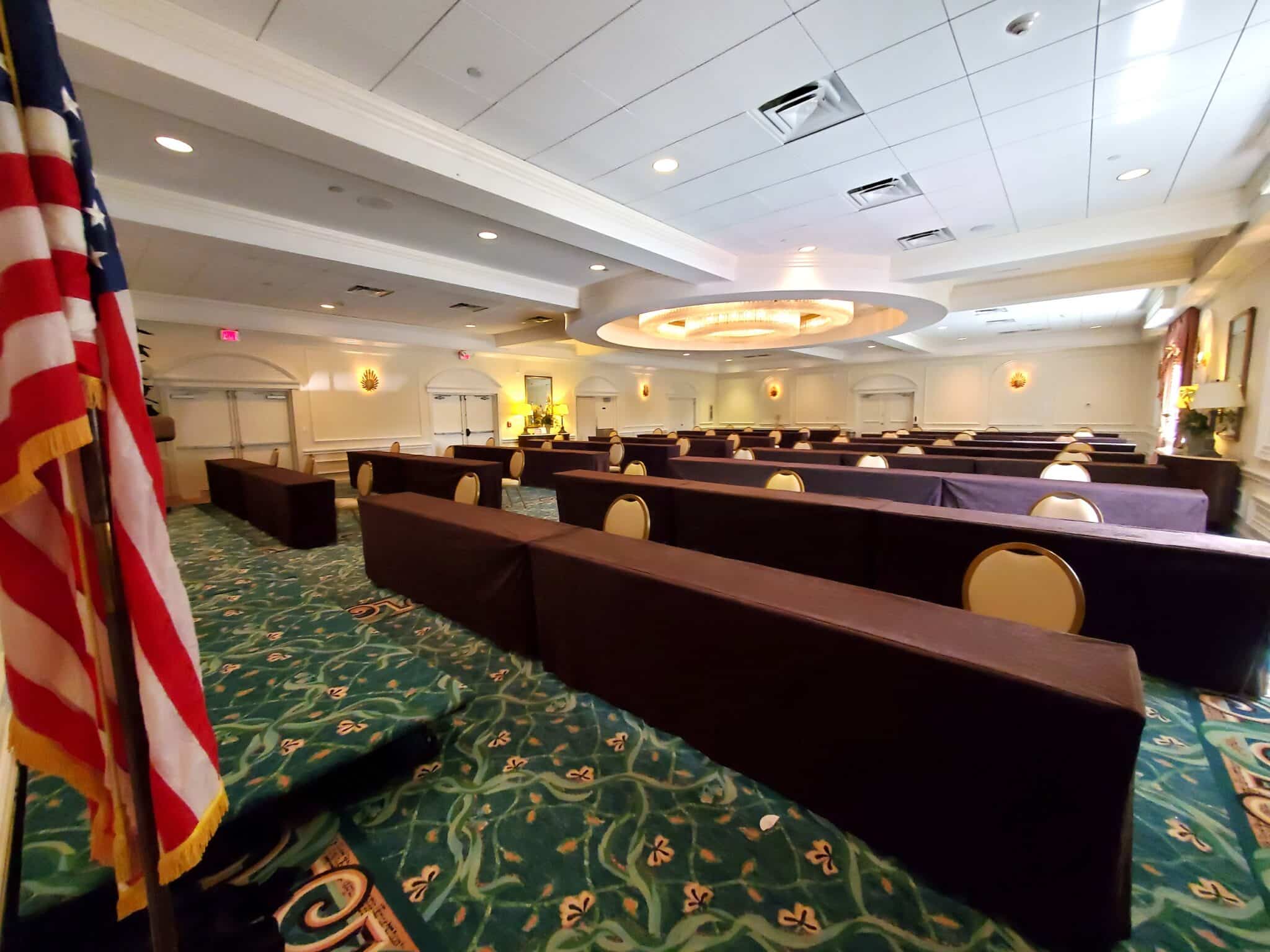 Large Group Meeting Returns to Lago Mar
